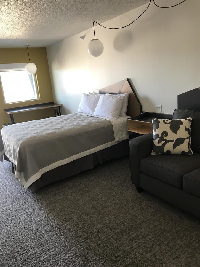 The Nest Hotel Rapid City Extérieur photo