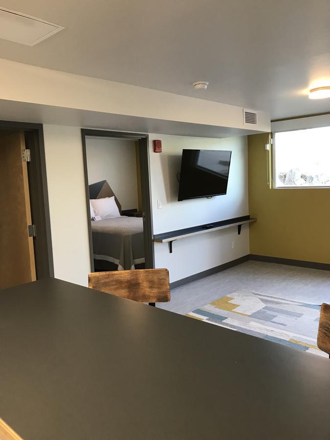 The Nest Hotel Rapid City Extérieur photo